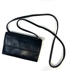 VINTAGE FOSSIL BLACK CROSSBODY BAG